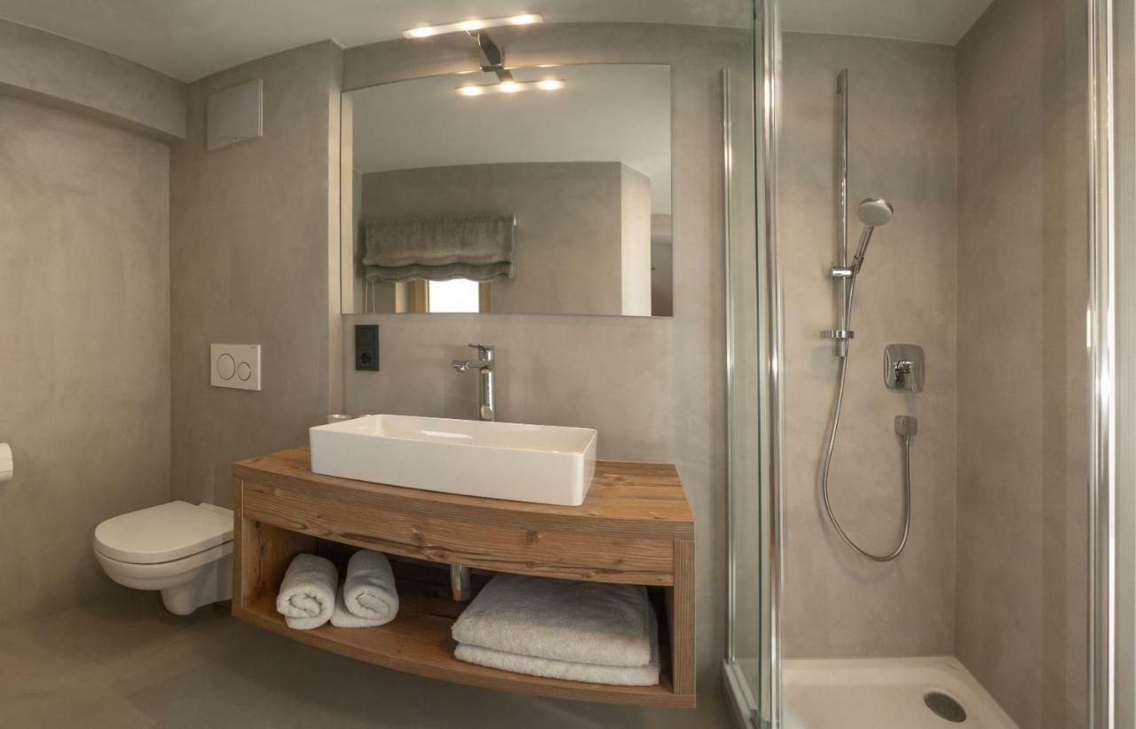 Appartements Erwin & Eleonore Huettl - Penthouse Neukirchen am Großvenediger Eksteriør billede